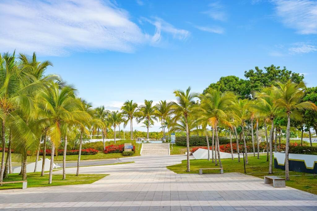 Best View Overlooking Entire Resort - Comfortable & Spacious - Sleeps 11 photo 2