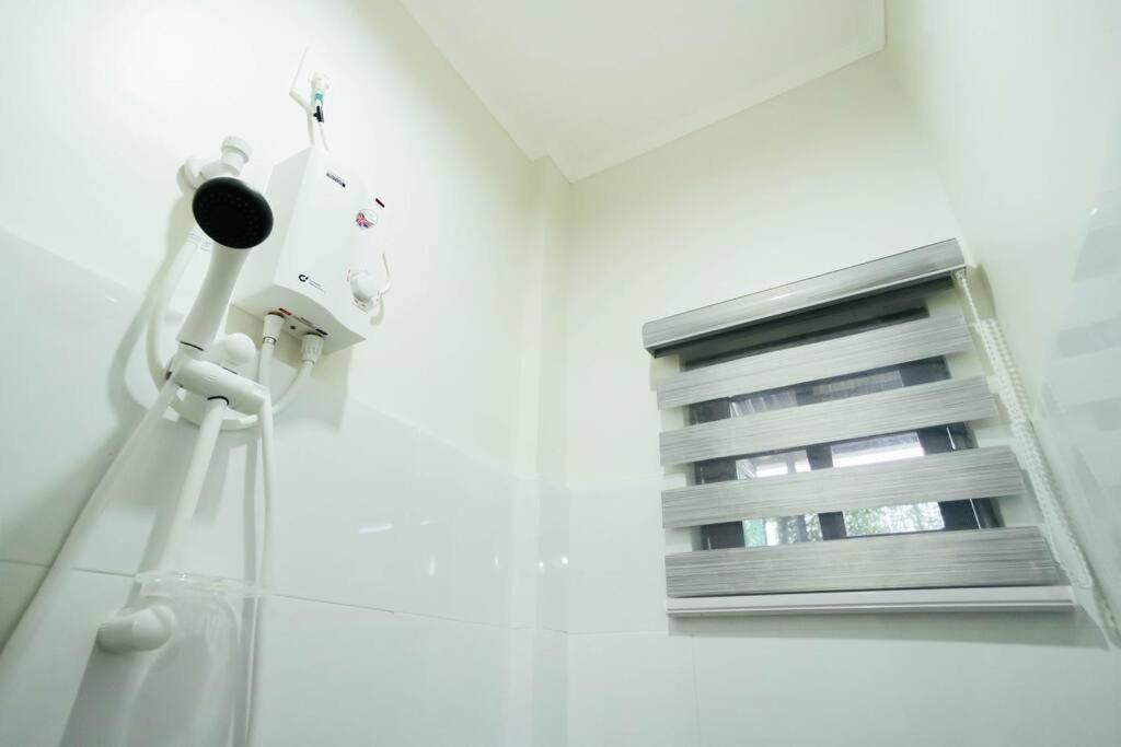 Cozy BNB - Unit L photo 3