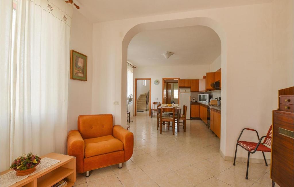 Beautiful Home In Marinella Di Selinunte With 4 Bedrooms And Wifi photo 1