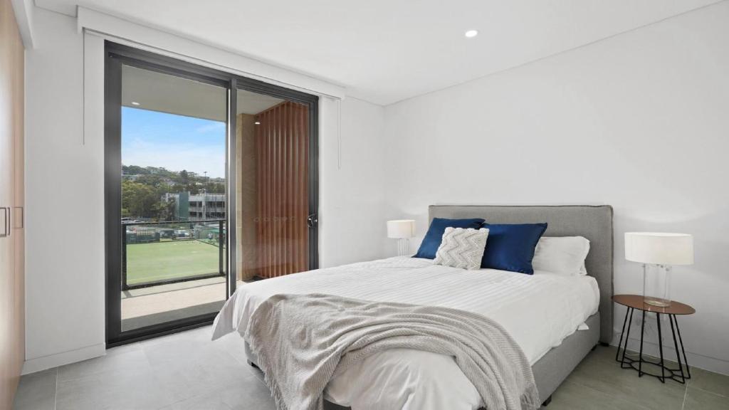 #8 The Ash Apartments Close To Beach Accom Holidays photo 4