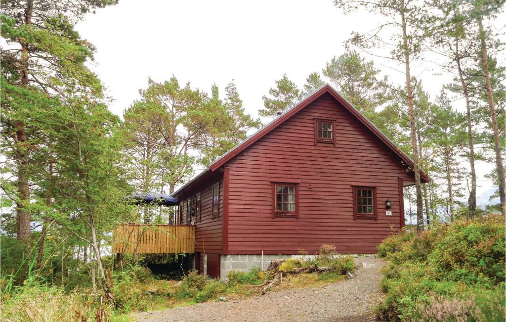 Stunning Home In Varaldsy With 2 Bedrooms And Wifi photo 4