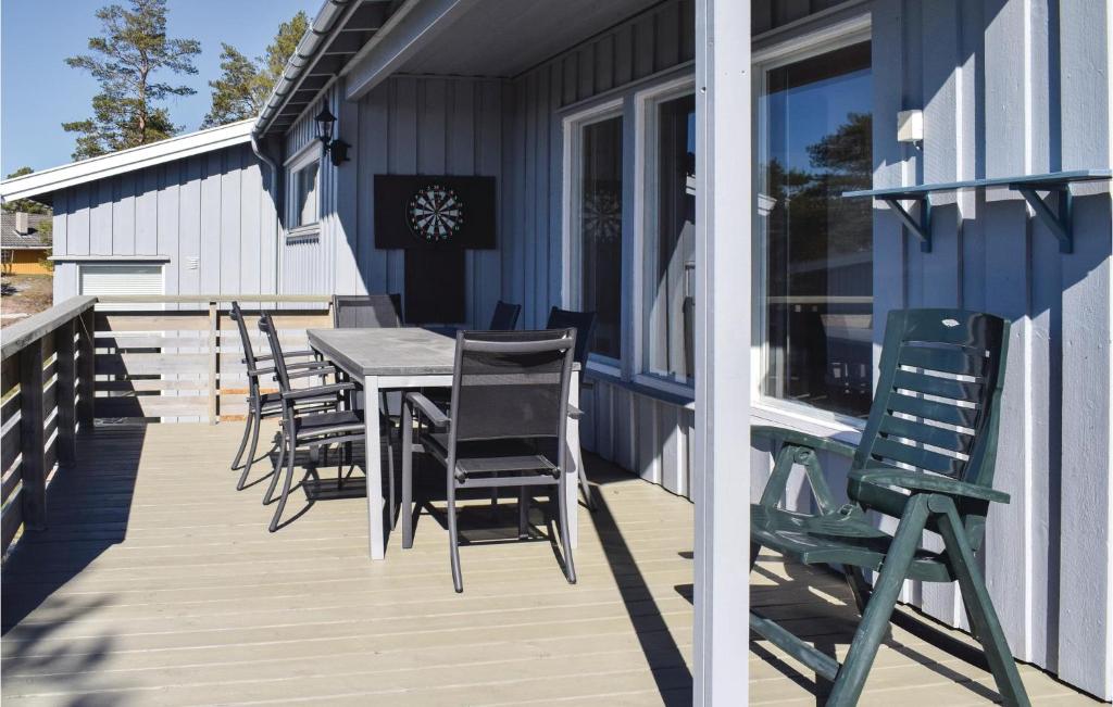 Beautiful Home In Sandefjord With 3 Bedrooms And Wifi photo 4