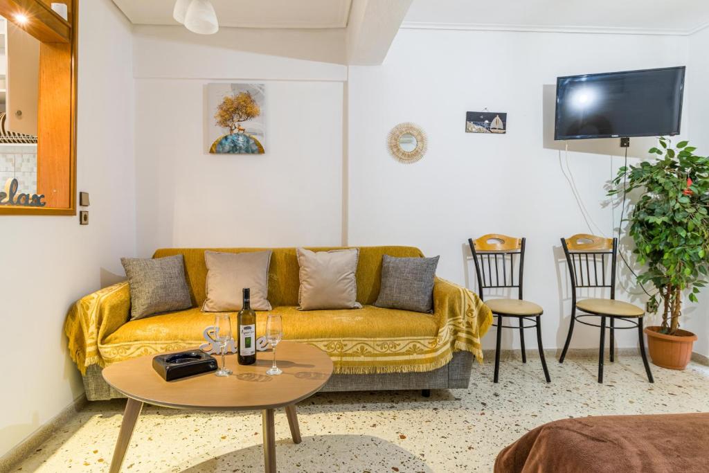 Loutraki Beach & Casino Condo photo 2