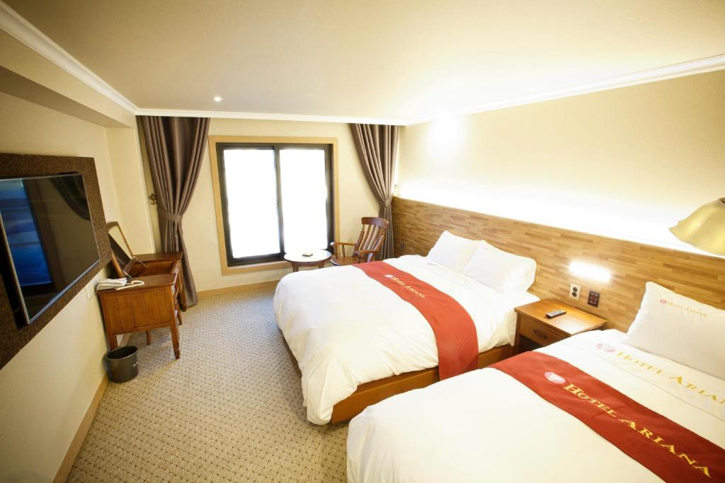 Ariana Hotel photo 4