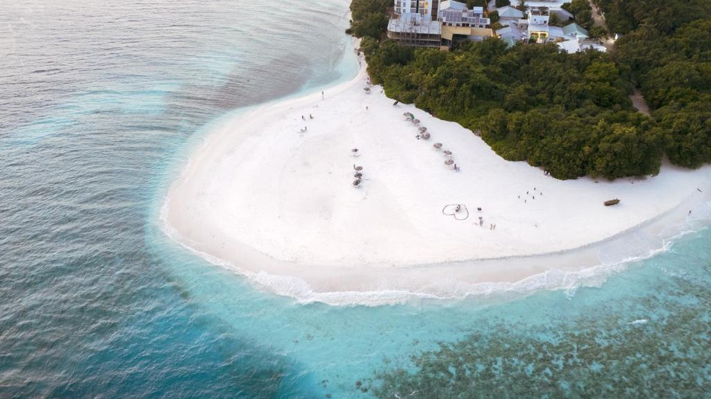 Salt Villa Ukulhas photo 1