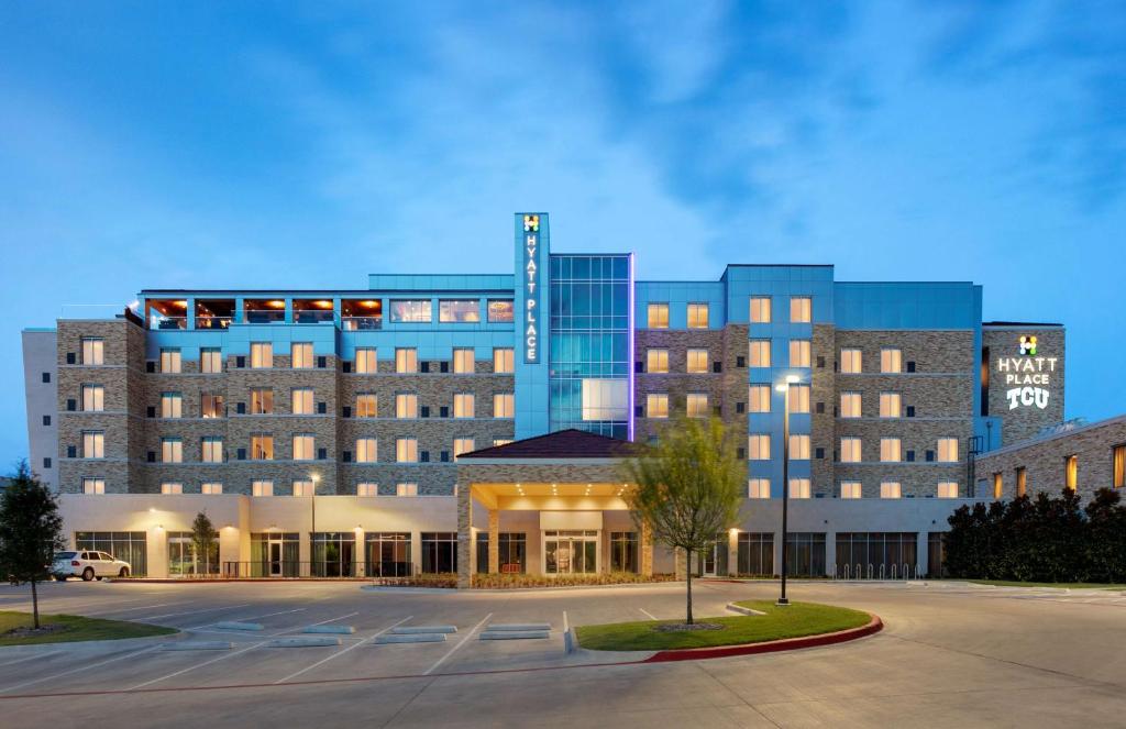 Hyatt Place Fort Worth/TCU image