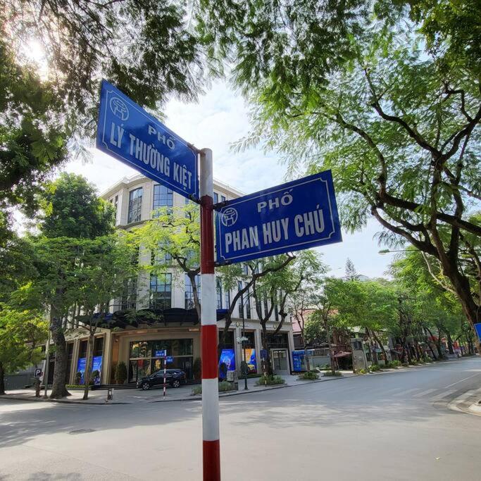 High-class summer palace, 3 bedrooms, 168m2