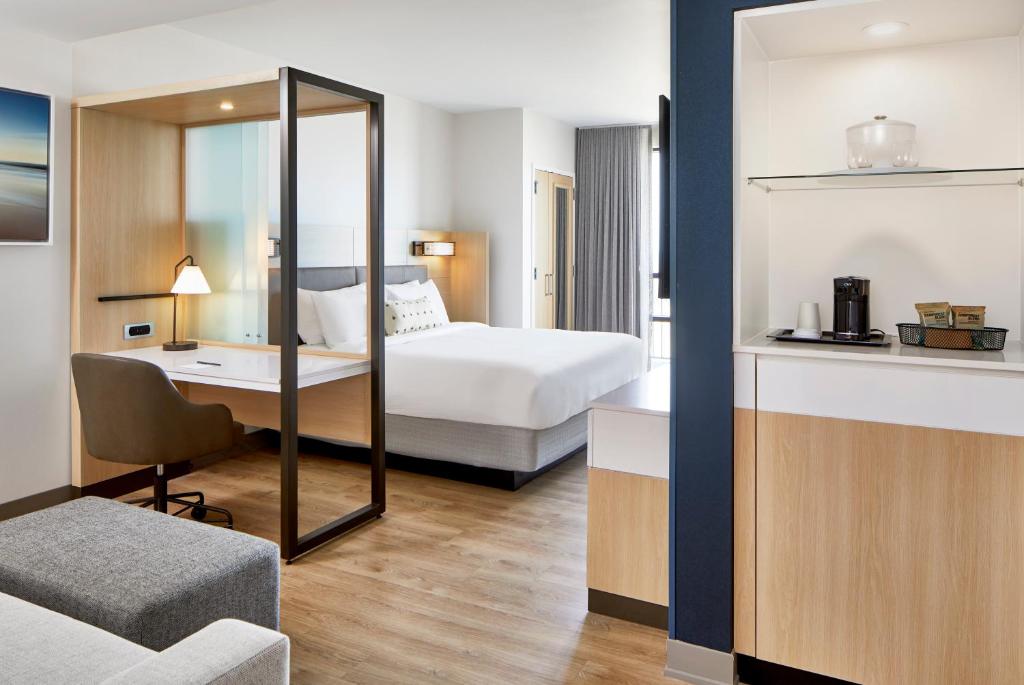 SpringHill Suites by Marriott Jacksonville Beach Oceanfront photo 1