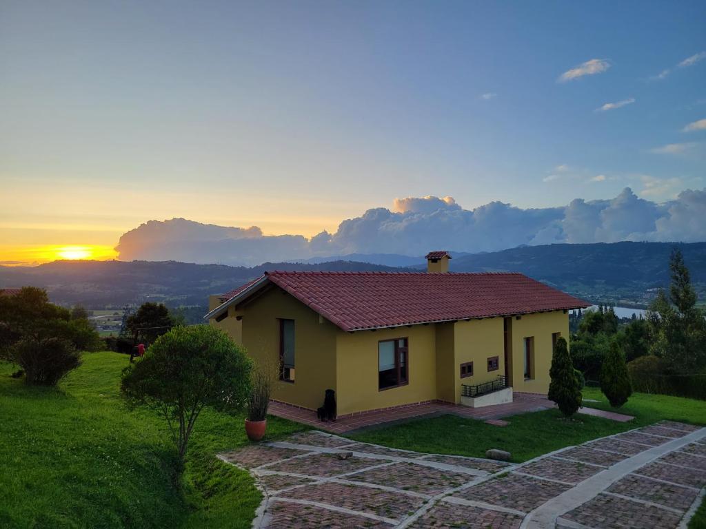 Villa los Pinos photo 1