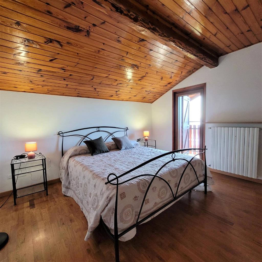 La Mansardina sul lago Mountain Lake Iseo Hospitality photo 3