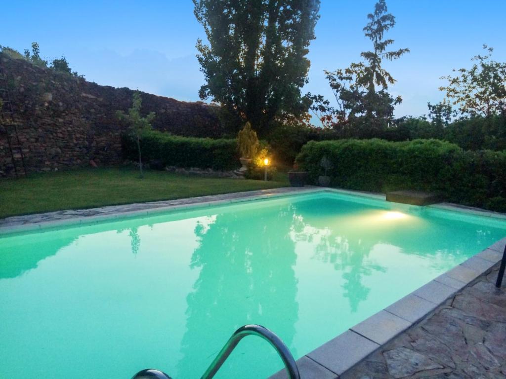 5 bedrooms villa with private pool and enclosed garden at Domingo Garcia photo 1