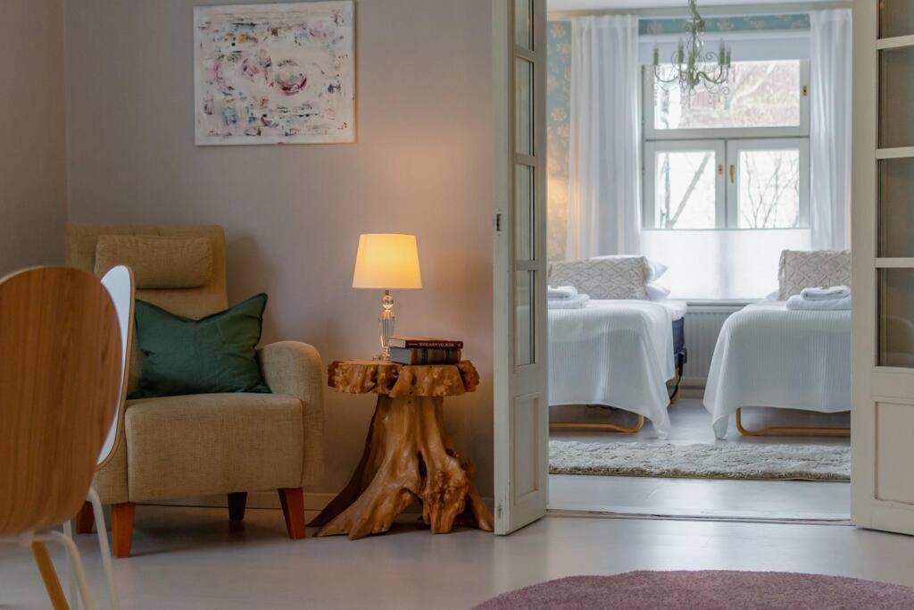Villa Moisio - puutaloidylliä Salon keskustassa photo 4