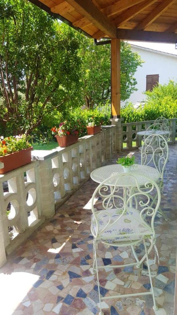 4 bedrooms appartement with private pool furnished terrace and wifi at Villa Campanile photo 2