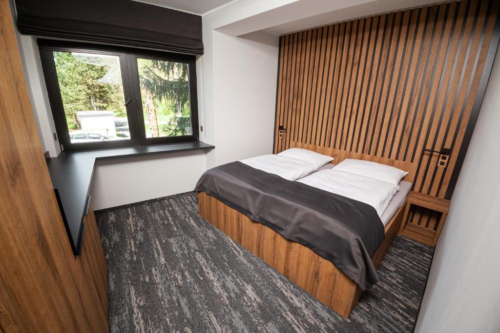 Hotel Kras photo 1