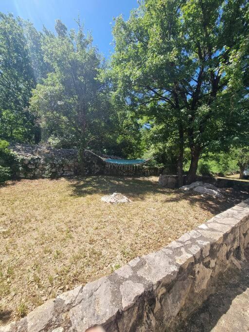 Maison avec piscine au cœur des Gorges de l'Ardèche photo 2