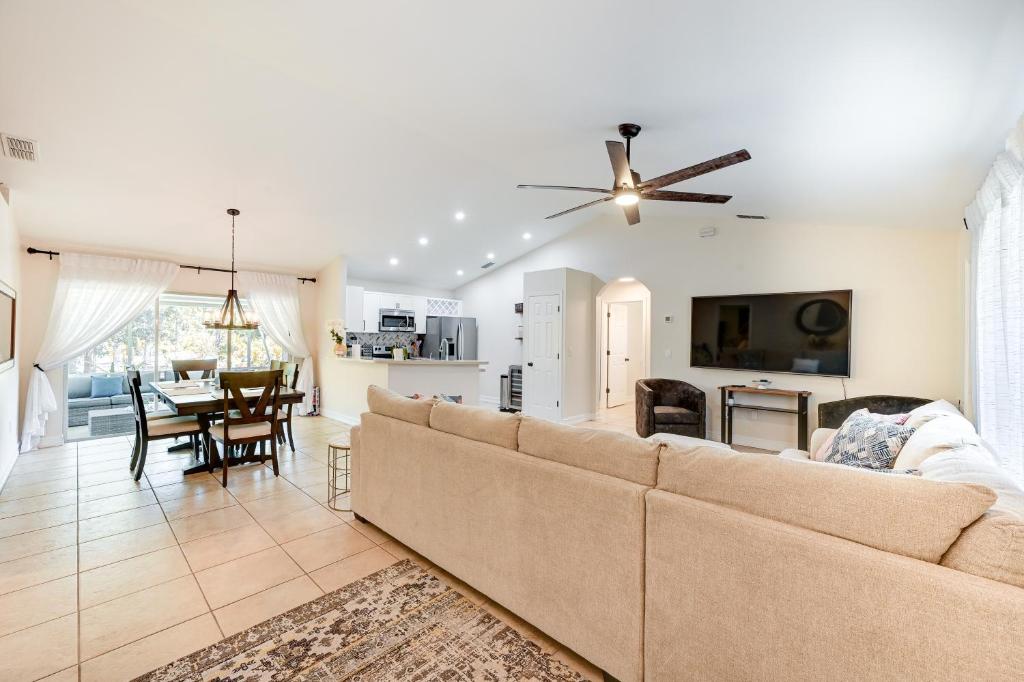 Pet-Friendly Naples Vacation Rental with Fire Pit! photo 4