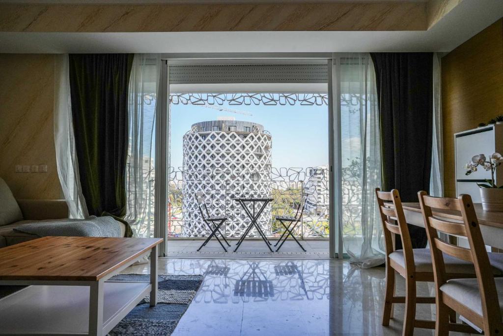 Luxurious apartment in the vegetal tower photo 4