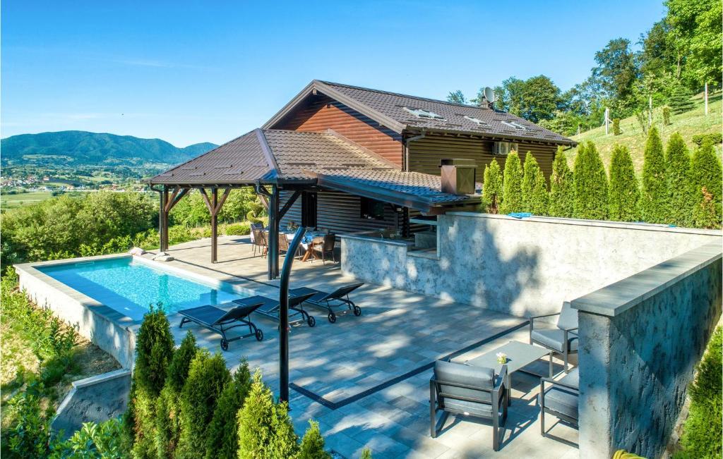Amazing Home In Gornja Pacetina With Sauna, Wifi And Outdoor Swimming Pool photo 2