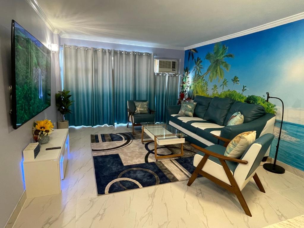 Amazing waikiki Beach condo 2Bed2Bath+free Parking - Tap to explore photos