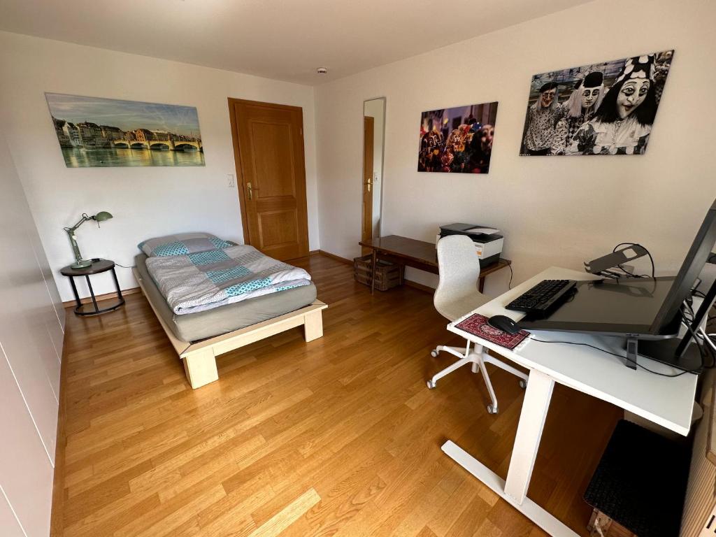 Ferienappartment mit Homeoffice, 2 Schlafzimmer mit Einzelbetten photo 3