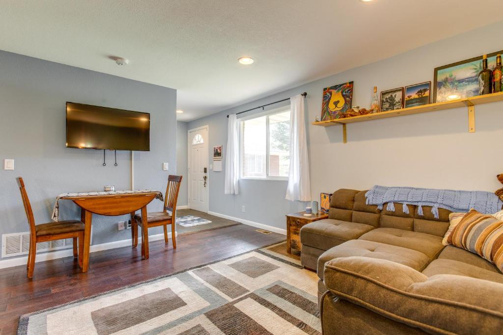 Golden Vacation Rental about 12 Mi to Denver! photo 3