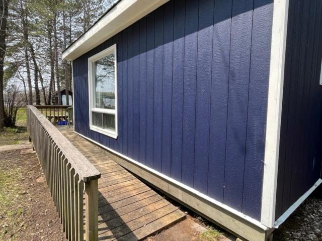 The “Lily” waterfront Muskoka cottage photo 1