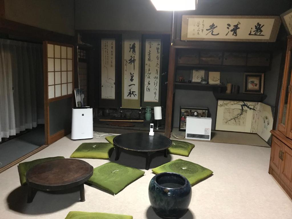 SAMURAI HOUSE GOEMON (古民家ゲストハウス五右衛門) photo 2