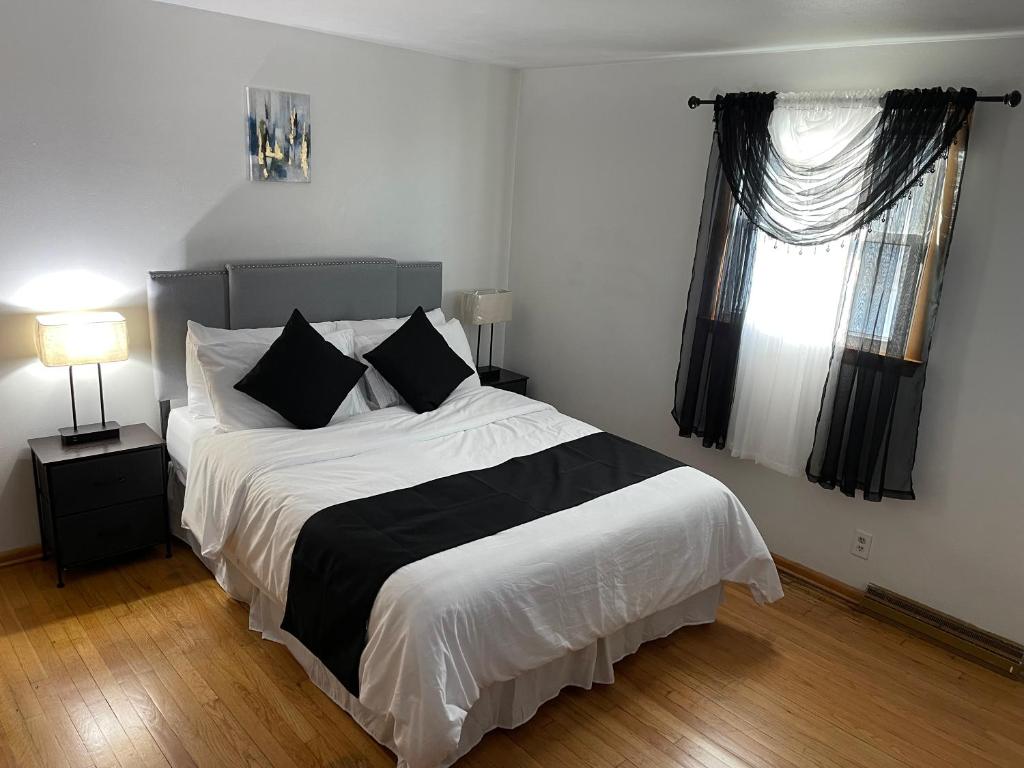 Elite Casa Collection -free coffee, parking, and Wi-Fi image