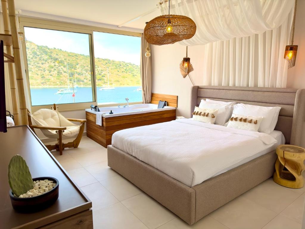 Liman Hotel Gümüslük - Adult Only photo 1