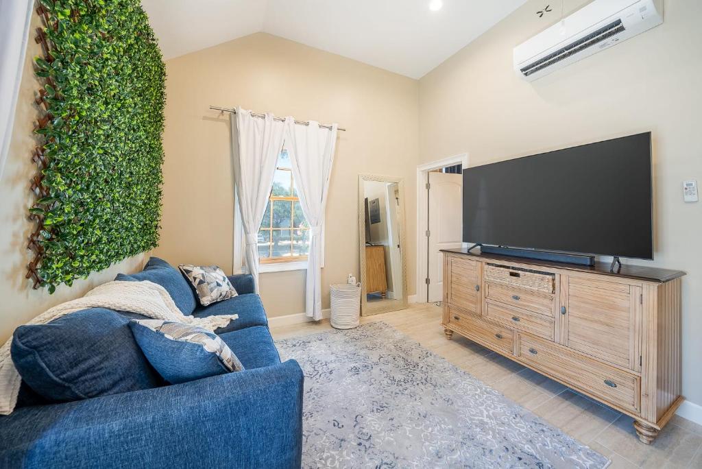 Quaint Studio in the Heart of Downtown St Augustine photo 2