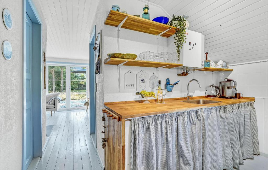 Awesome Home In Hurup Thy With 3 Bedrooms, Sauna And Wifi photo 2