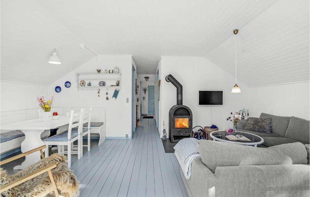 Awesome Home In Hurup Thy With 3 Bedrooms, Sauna And Wifi photo 3