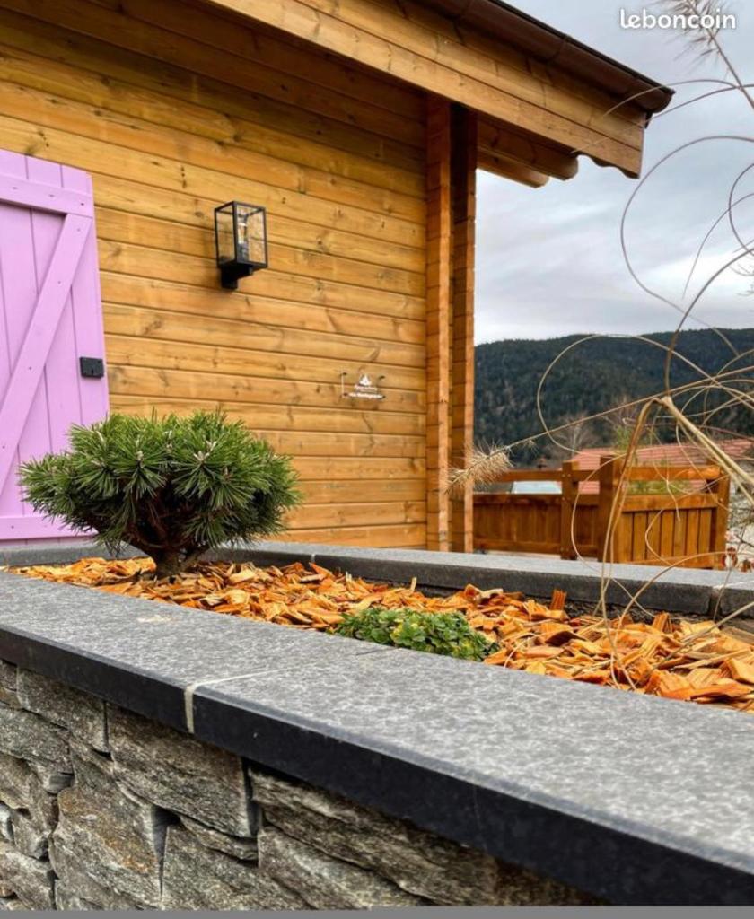 Chalet Le Montagnard SPA & SAUNA - Lits faits - Serviettes - Peignoirs - Ménage inclus photo 2