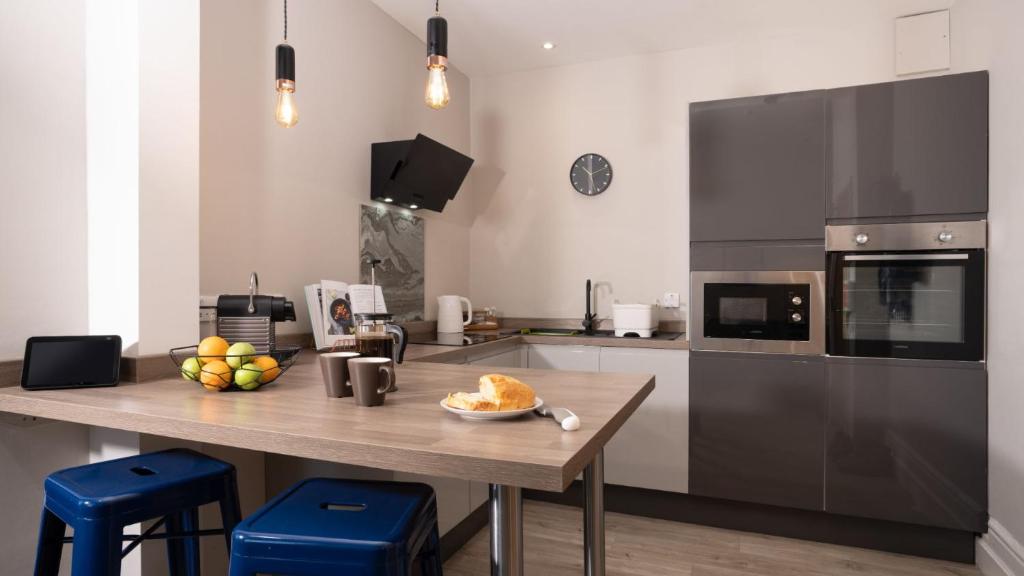 Calm - 1BR - 1BA - Apartment - Central Ambleside photo 3