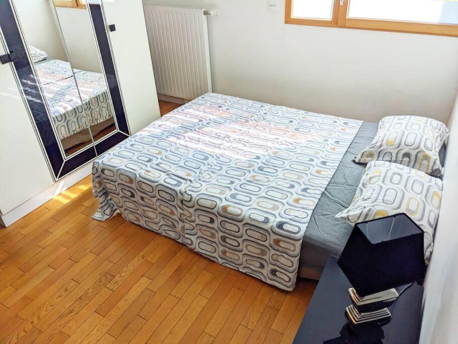 Appartement spacieux proche paris photo 4