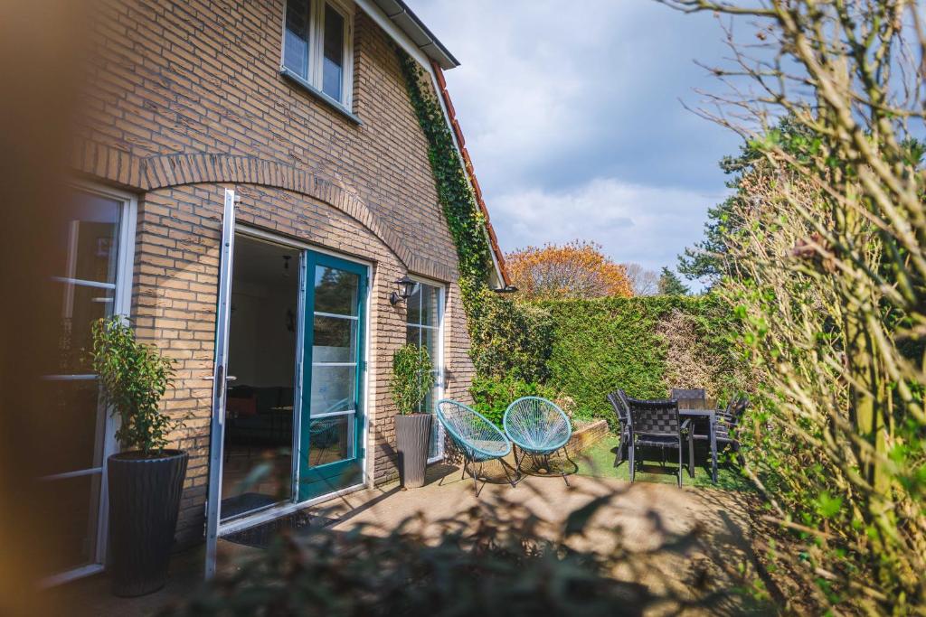 Luxe Veluws Vakantiehuis met JACUZZI photo 2