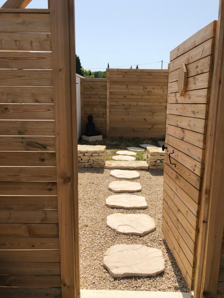 Le Zen, maison paisible avec parking gratuit - Thumbnail image