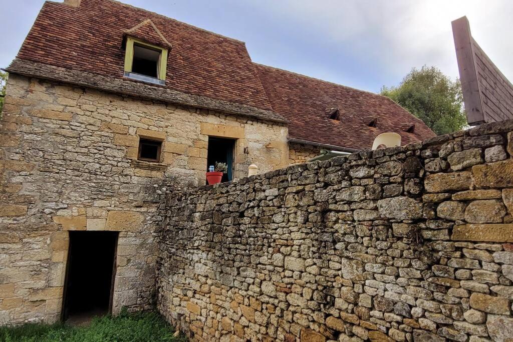 Maison périgourdine avec vue et piscine chauffée photo 1