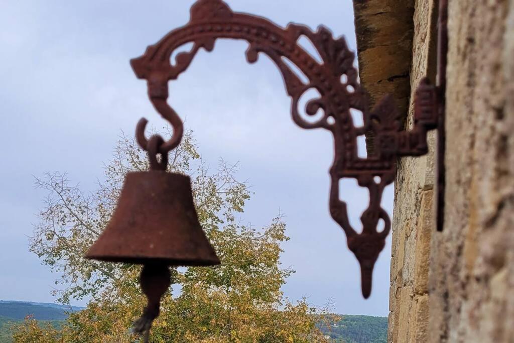 Maison périgourdine avec vue et piscine chauffée photo 2