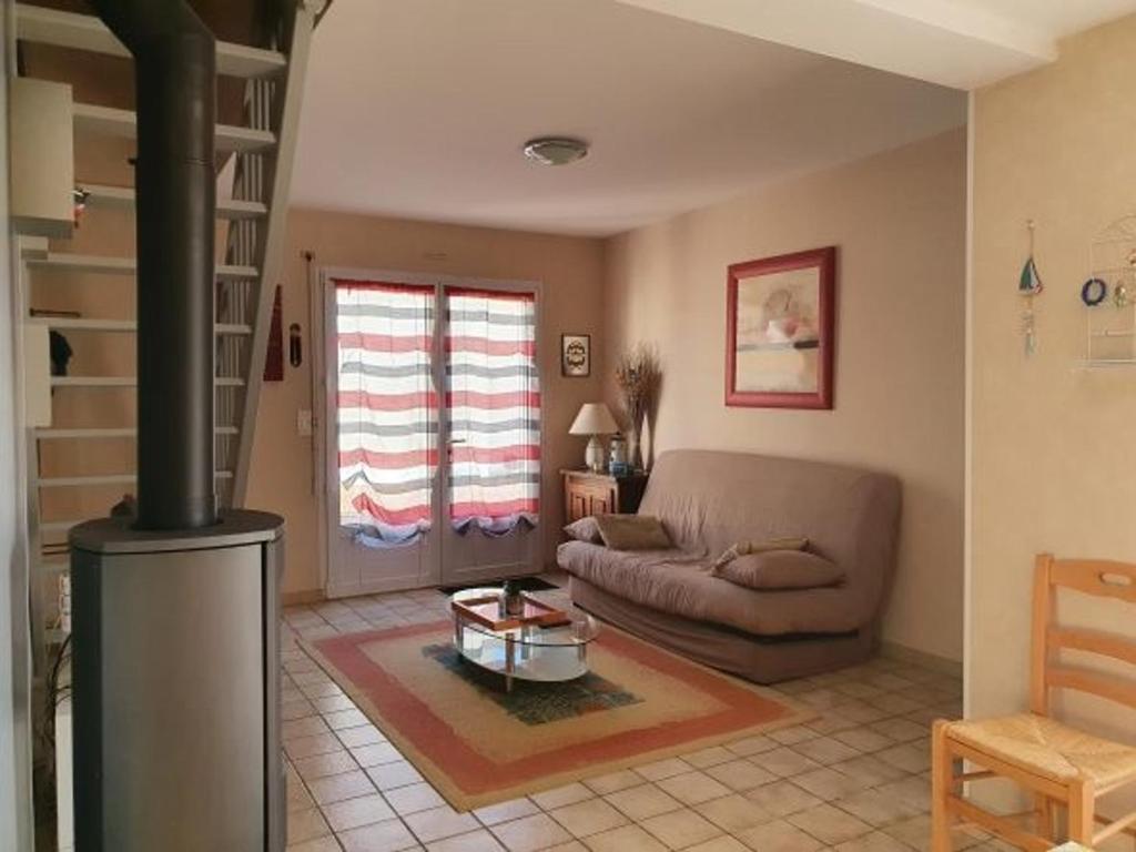 Maison L'Aiguillon-sur-Mer, 3 pièces, 5 personnes - FR-1-476-42 photo 1