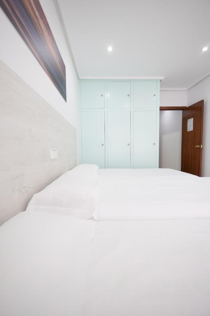 Hotel Pinar Somo Surf photo 3