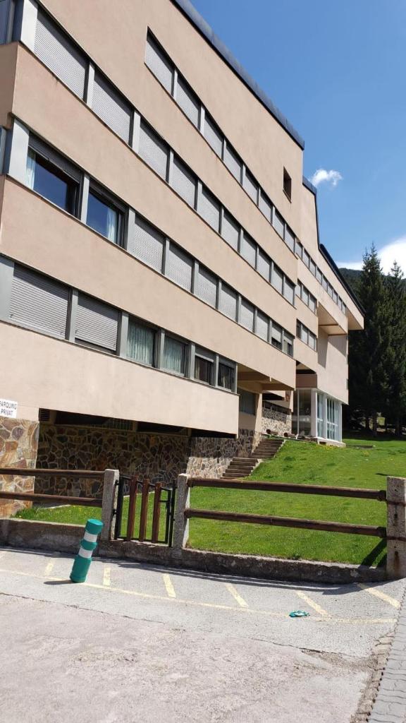 Studio in Residencia Maresme Neu - La Molina photo 1