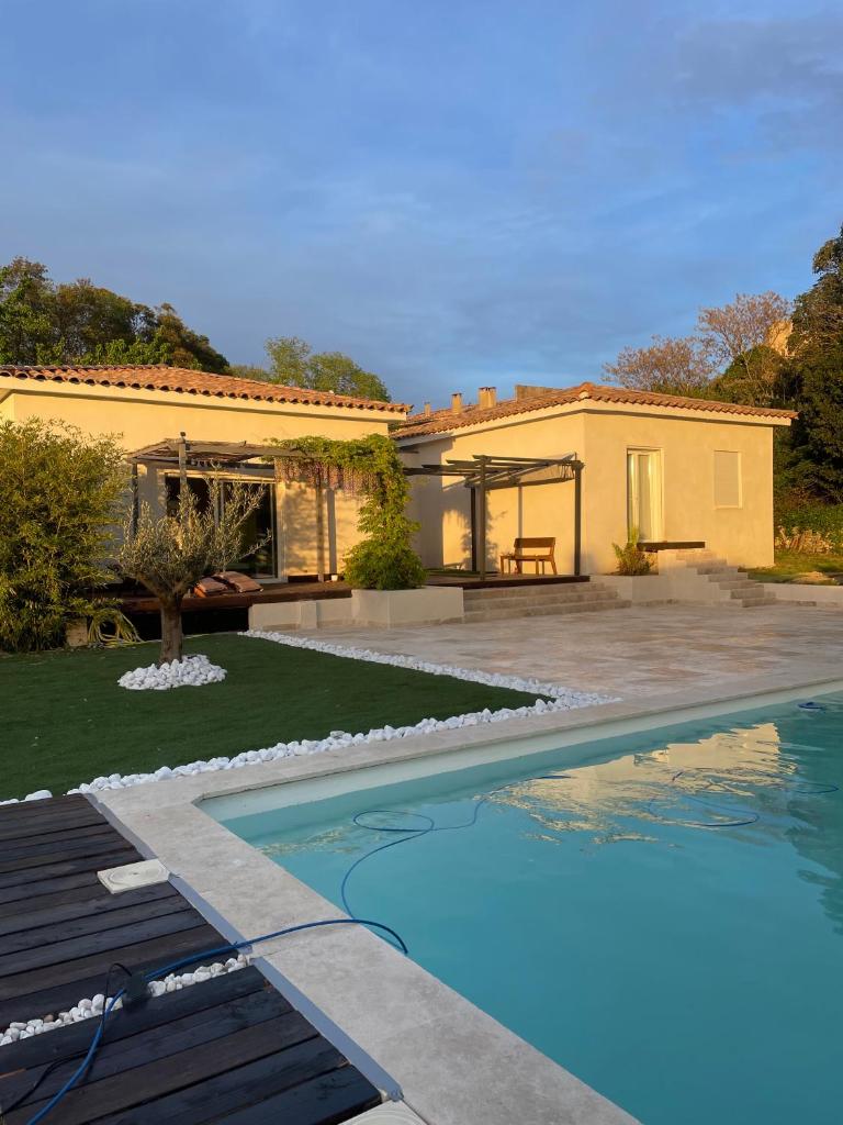 La villa Casa Vaunage photo 1