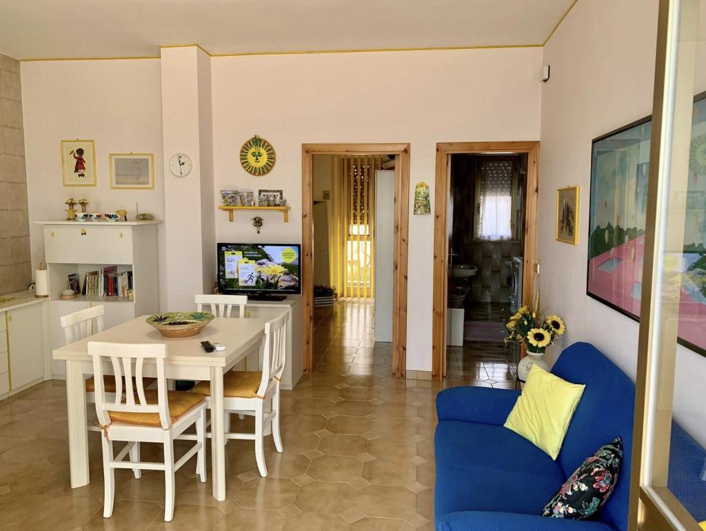 Home with amazing view photo 4