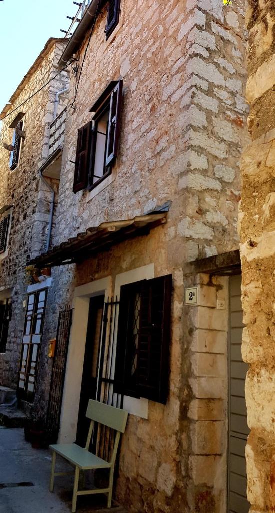 Renovated stone house photo 2
