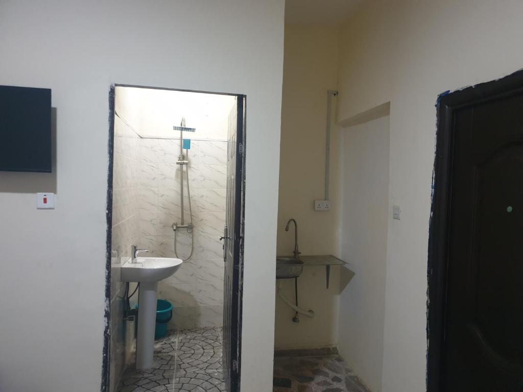 Joefad Home Stay - Wuse Zone 5 photo 4