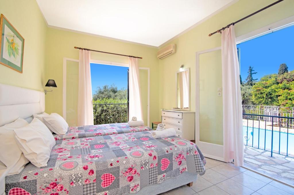 Villa Xenia by Villa Plus photo 3