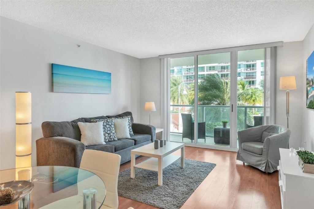 The Mark in Brickell image