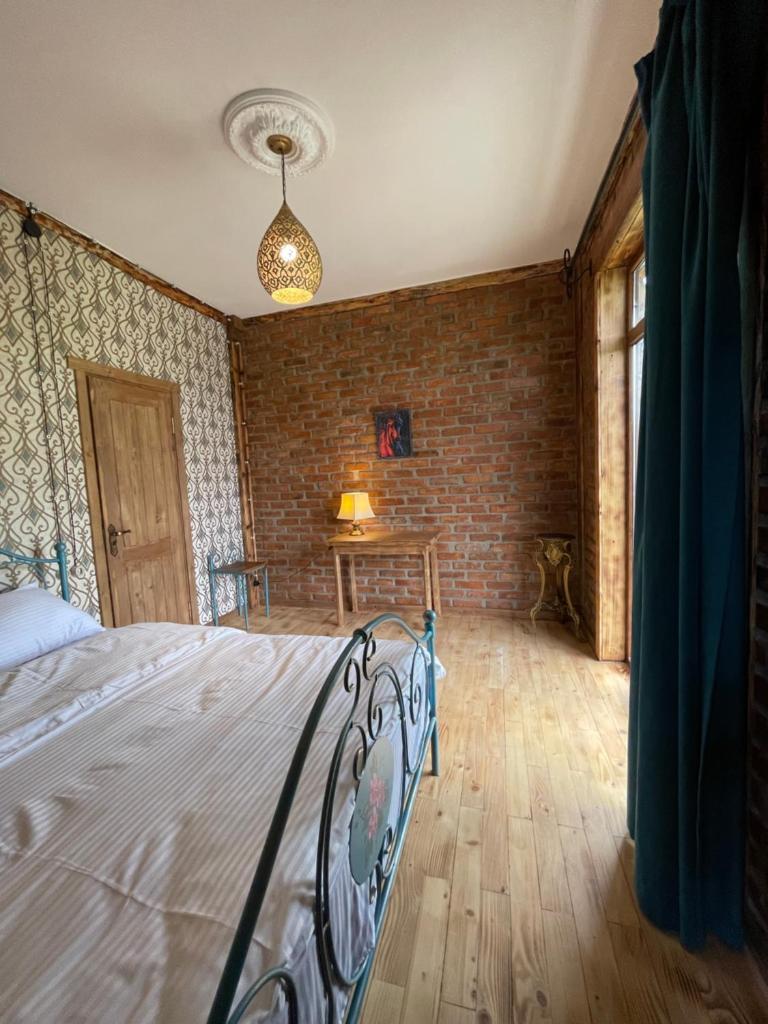 Odo’s Guest House photo 3