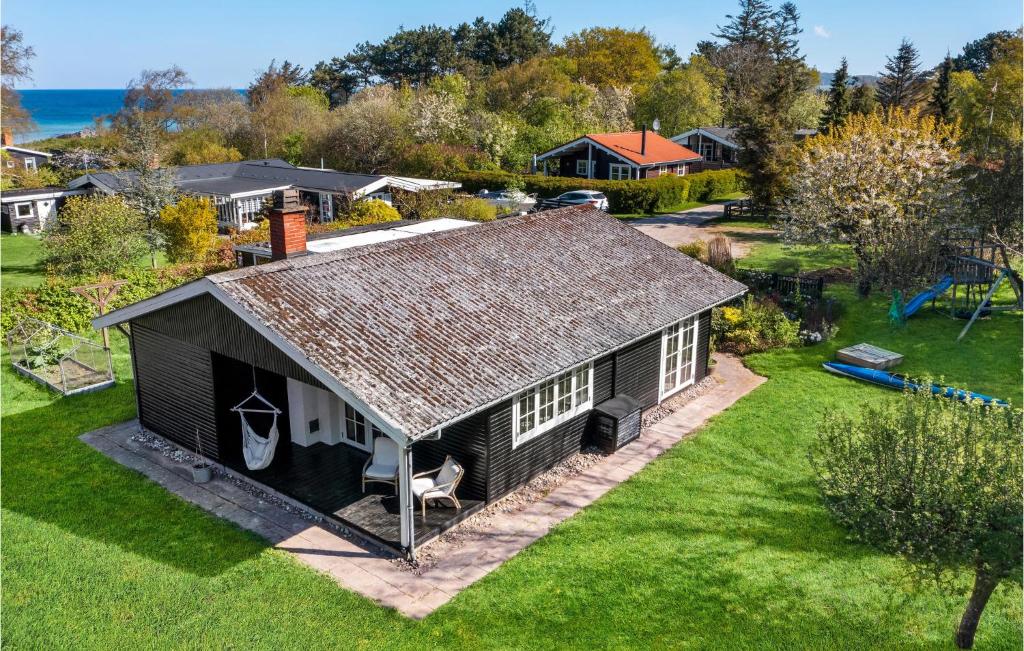 Amazing Home In Fllenslev With Wifi And 3 Bedrooms
